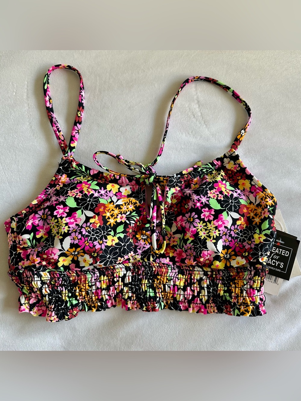 dark floral california waves bikini top w ruching  / size medium